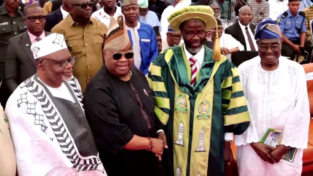 Ahmadiyya Minerat University Debuts