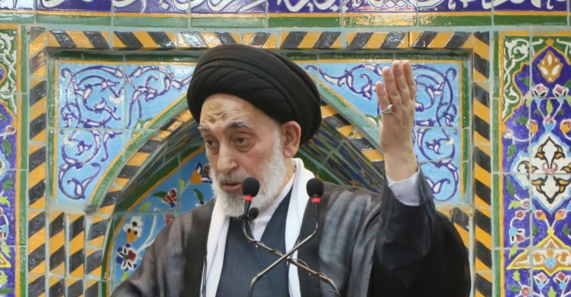 Najaf Imam Warns of War, Urges Youth to Be Ready