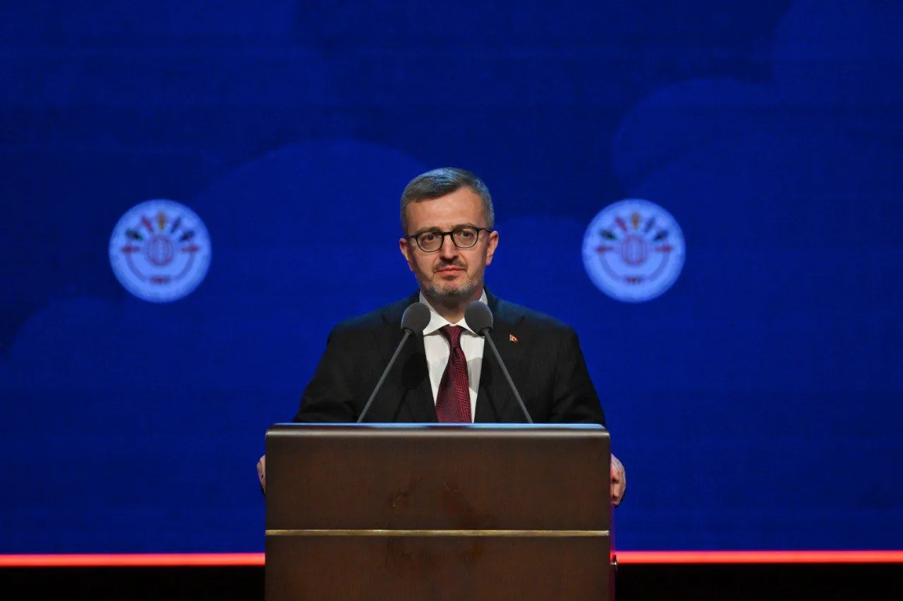 Türkiye Urges Muslims to Reclaim Their Narrative