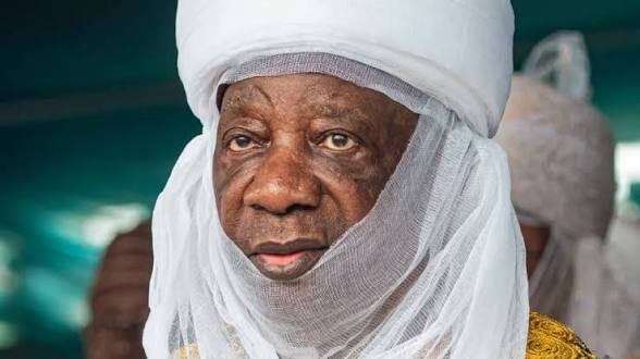 Emir Commends Smooth Airlift of Kwara Pilgrims