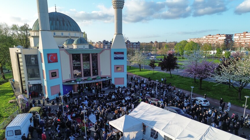 Mosque Vandalized in Netherlands